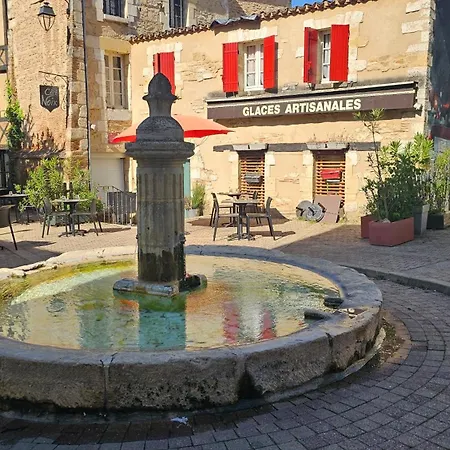 Apartamento Le Chic En Centre Historique, Climatisé, Wifi, Parking Sous-sol Inclus